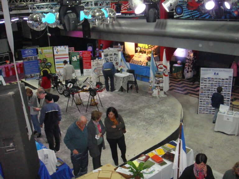 5.Muestra en U.C. y D