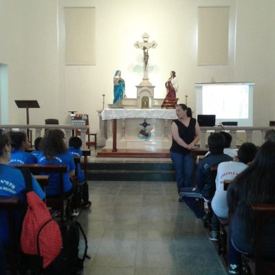 9.IglesiaNiñosCroatas.Interior
